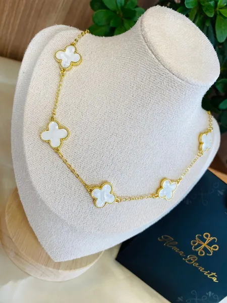 Cadena Trébol Blanca