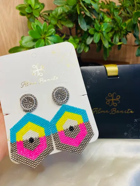 Aretes Miyuki Colores